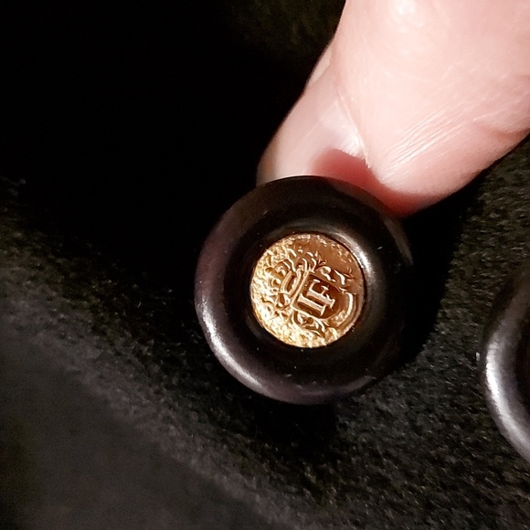 Cashmere Vintage Classic Black Blazer - Picture 7 of 8